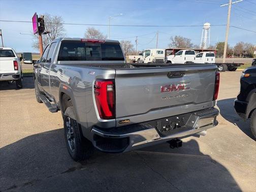 2026 GMC Sierra 3500 SLT
