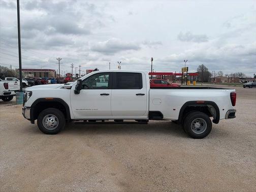 2026 GMC Sierra 3500 Base