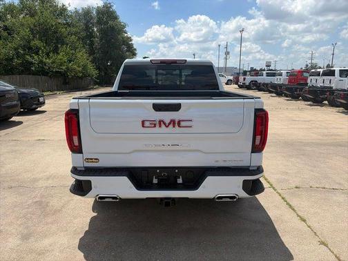 Glacier White Tricoat 2026 GMC Sierra 1500 Denali