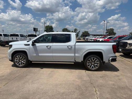 Glacier White Tricoat 2026 GMC Sierra 1500 Denali