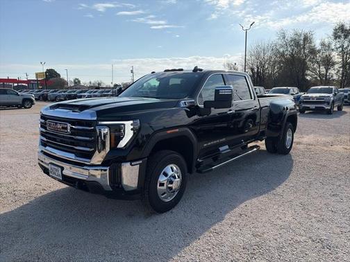 2026 GMC Sierra 3500 SLT