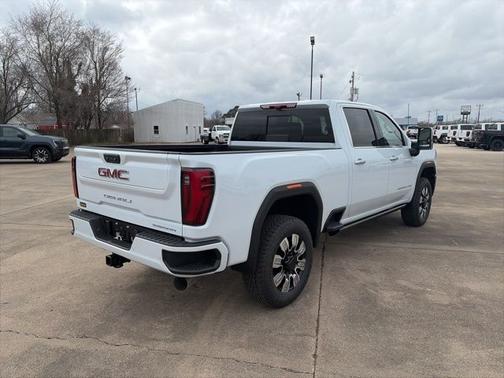 Glacier White Tricoat 2026 GMC Sierra 2500 Denali