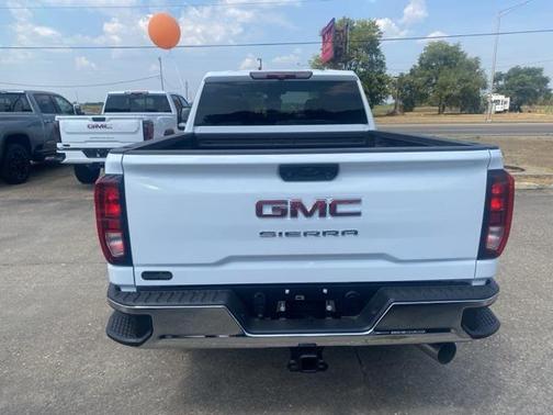 2025 GMC Sierra 2500 Base