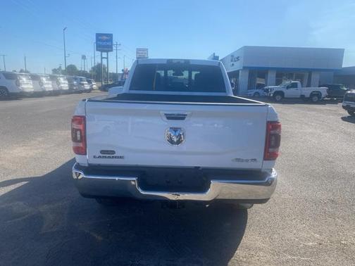 2022 RAM 3500 Laramie Crew Cab 4x4 6'4' Box