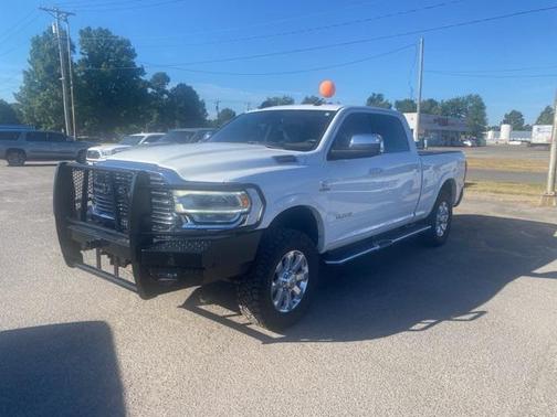 2022 RAM 3500 Laramie Crew Cab 4x4 6'4' Box