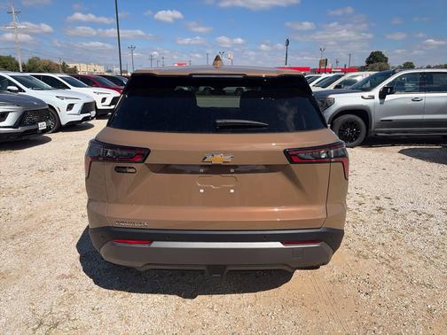 Autumn Harvest Metallic 2027 Chevrolet Equinox AWD LT