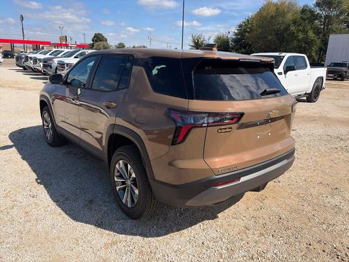 Autumn Harvest Metallic 2027 Chevrolet Equinox AWD LT