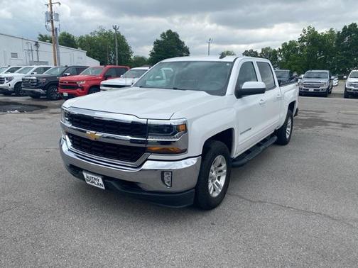 Iridescent Pearl Tricoat 2018 Chevrolet Silverado 1500 1LT