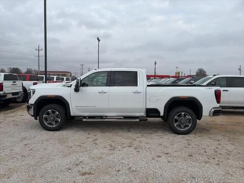 2026 GMC Sierra 2500 SLT
