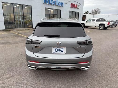 Moonstone Gray Metallic 2026 Buick Envision Avenir