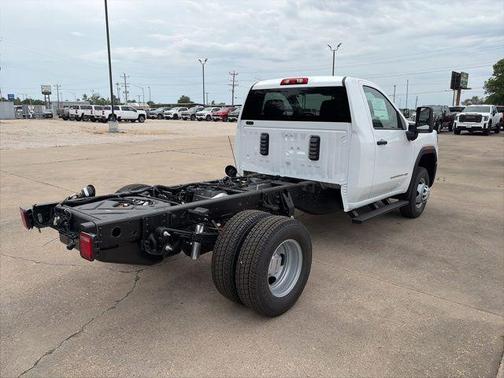 Summit White 2026 GMC Sierra 3500 Base