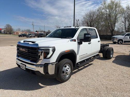 Summit White 2026 GMC Sierra 3500 Base