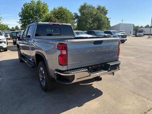Sterling Gray 2026 Chevrolet Silverado 2500 LT