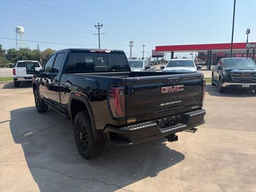 Onyx Black 2026 GMC Sierra 2500 AT4