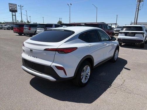 Summit White 2026 Buick Envista Preferred FWD