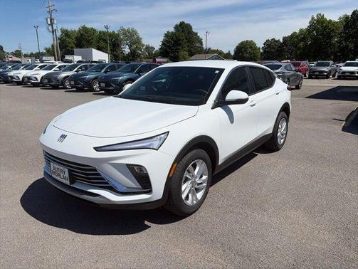 Summit White 2026 Buick Envista Preferred FWD