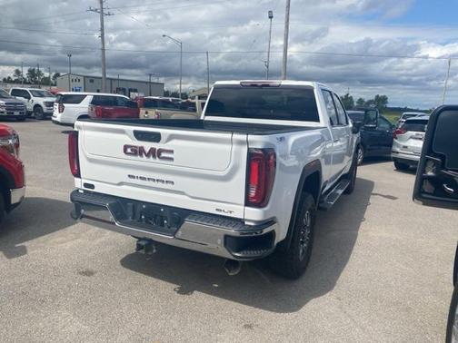 2021 GMC Sierra 2500 SLT