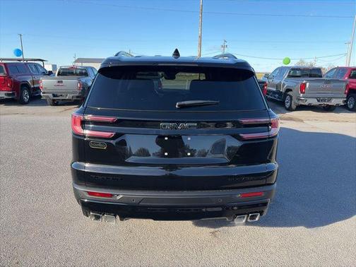 2026 GMC Acadia Elevation FWD