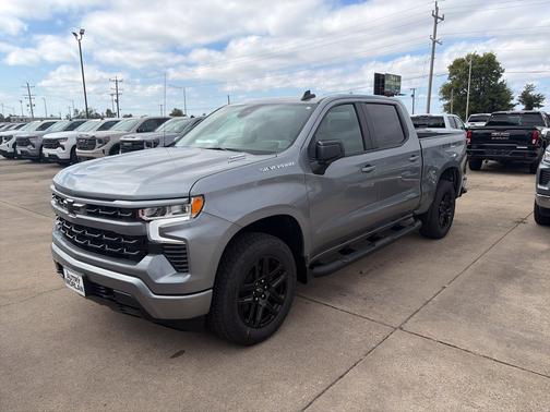 Sterling Gray Metallic 2026 Chevrolet Silverado 1500 RST