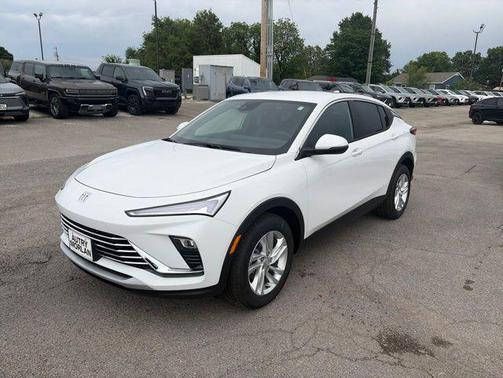 Summit White 2026 Buick Envista Preferred FWD