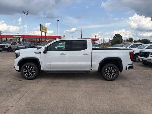 Summit White 2026 GMC Sierra 1500 AT4