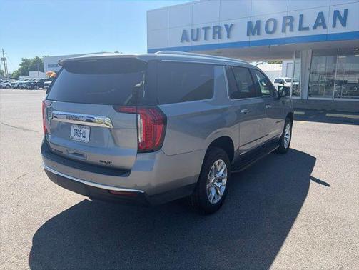 Sterling Metallic 2024 GMC Yukon XL SLT