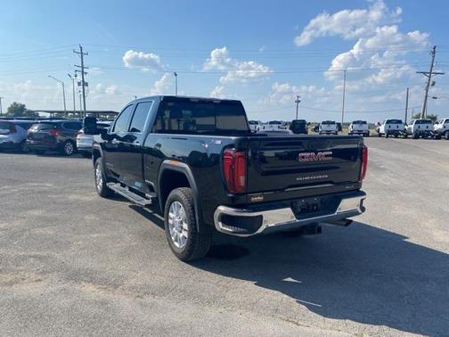 2023 GMC Sierra 2500 SLT
