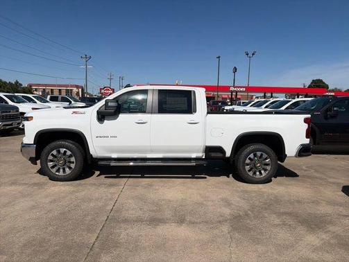 Summit White 2026 Chevrolet Silverado 2500 LT