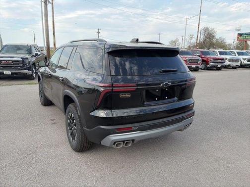 Mosaic Black Metallic 2026 Chevrolet Traverse AWD Z71