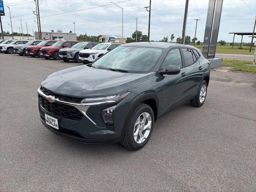 Cypress 2026 Chevrolet Trax LS