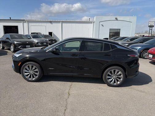 2026 Buick Envista Avenir FWD