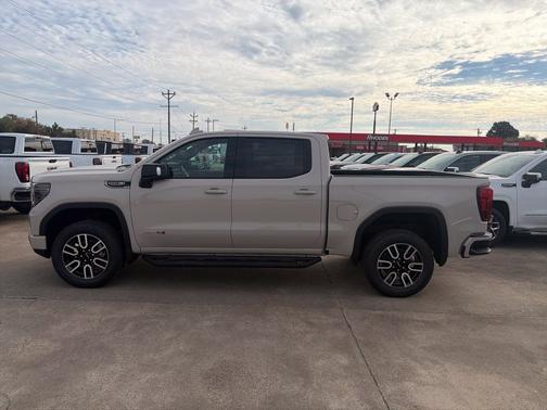 Coastal Dune 2026 GMC Sierra 1500 AT4