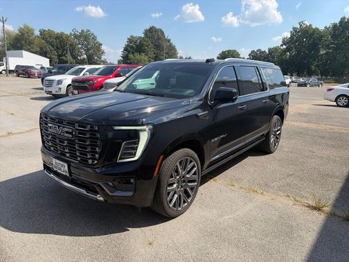 Onyx Black 2025 GMC Yukon XL Denali Ultimate