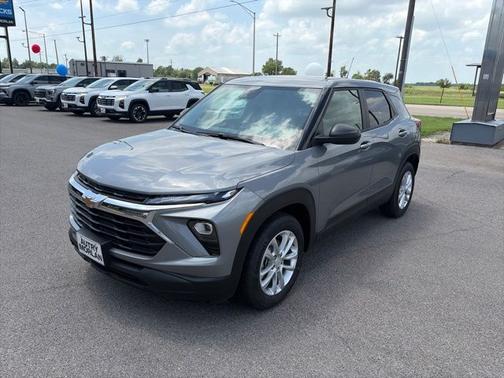 Sterling Gray Metallic 2026 Chevrolet Trailblazer LS