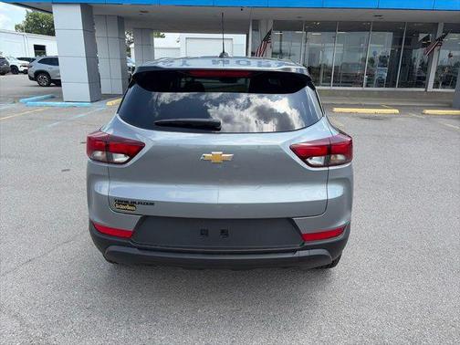 Sterling Gray 2026 Chevrolet Trailblazer LS