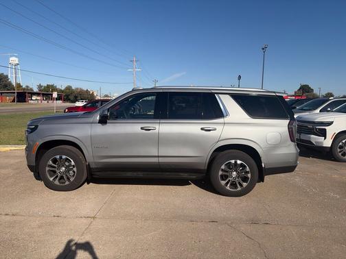 Sterling Gray Metallic 2027 Chevrolet Tahoe LT