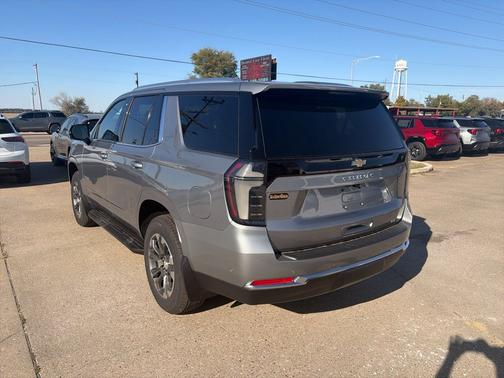 Sterling Gray Metallic 2027 Chevrolet Tahoe LT