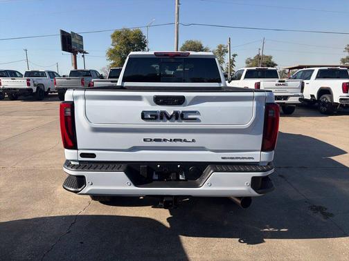 Glacier White 2026 GMC Sierra 2500 Denali Ultimate