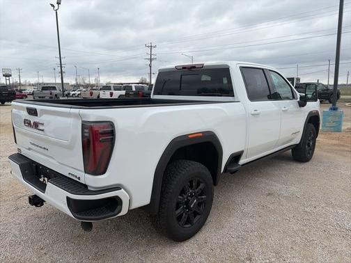Summit White 2026 GMC Sierra 2500 AT4