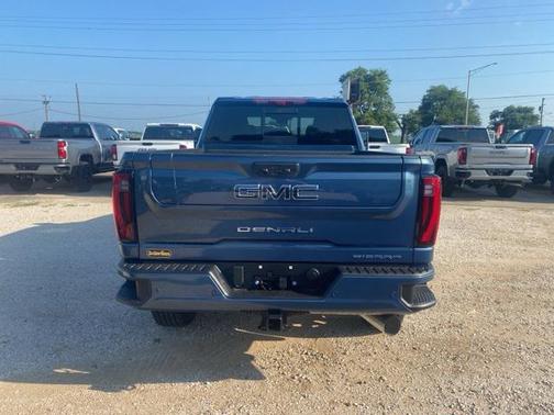 2025 GMC Sierra 2500 Denali Ultimate