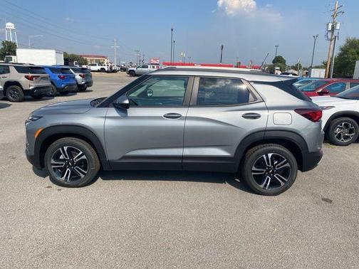 Sterling Gray Metallic 2026 Chevrolet Trailblazer LT