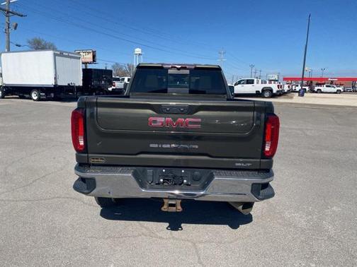 2022 GMC Sierra 2500 SLT