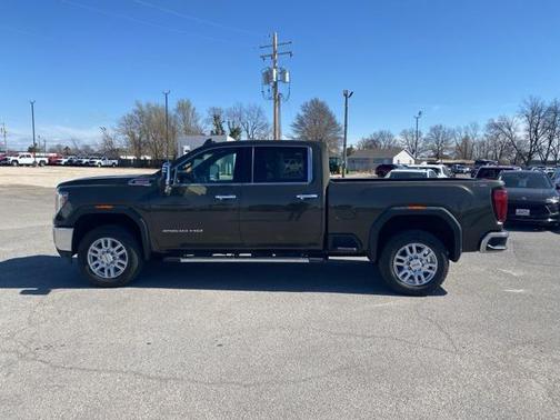 2022 GMC Sierra 2500 SLT
