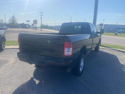 2024 RAM 3500 Tradesman Crew Cab 4x4 8' Box