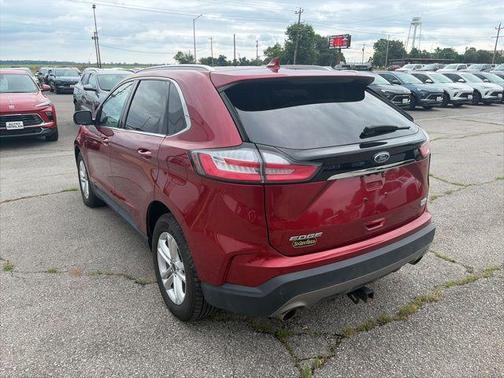 Red 2019 Ford Edge SEL