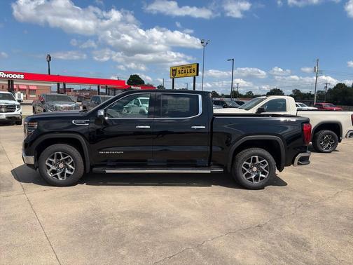 Onyx Black 2026 GMC Sierra 1500 SLT