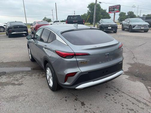 Moonstone 2026 Buick Envista Preferred FWD