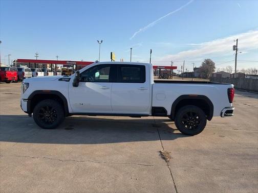 2026 GMC Sierra 2500 AT4