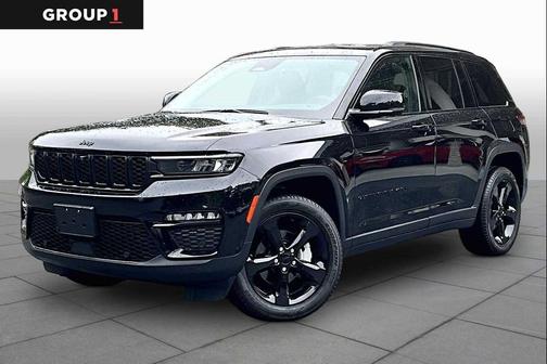 Diamond Black Crystal Pearlcoat 2023 Jeep Grand Cherokee Limited