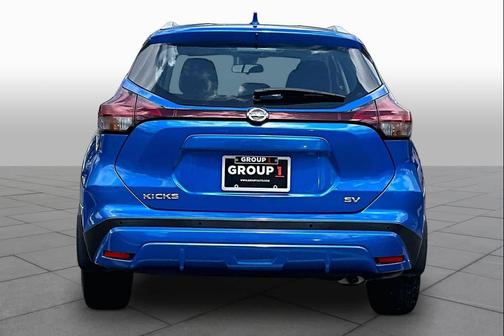 Electric Blue Metallic 2021 Nissan Kicks SV